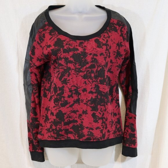 Volcom Red & Black Vegan Leather Sleeve Accent Long Sleeve Top Small - Picture 2 of 10